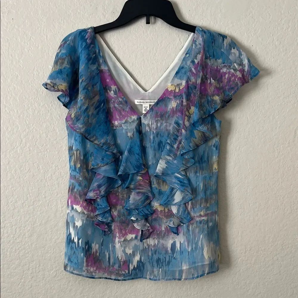 Banana Republic Multi-Color Silk Blouse Flutter Sleeves & Ruffle Bib in XS (P)